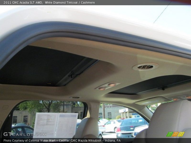 White Diamond Tintcoat / Cashmere 2011 GMC Acadia SLT AWD