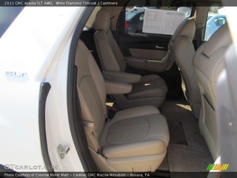 White Diamond Tintcoat / Cashmere 2011 GMC Acadia SLT AWD