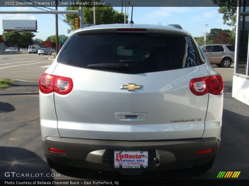 Silver Ice Metallic / Ebony 2012 Chevrolet Traverse LT