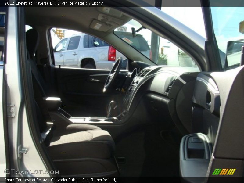 Silver Ice Metallic / Ebony 2012 Chevrolet Traverse LT