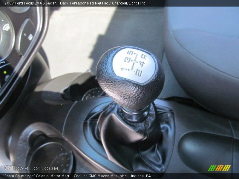 2007 Focus ZX4 S Sedan 5 Speed Manual Shifter