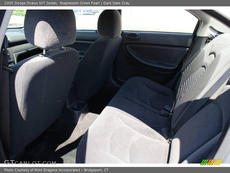 Magnesium Green Pearl / Dark Slate Gray 2005 Dodge Stratus SXT Sedan