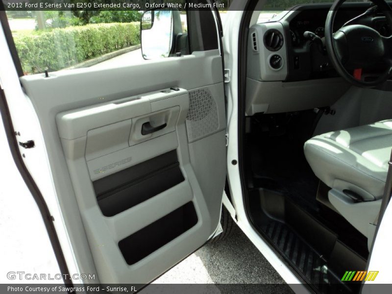 Oxford White / Medium Flint 2012 Ford E Series Van E250 Extended Cargo