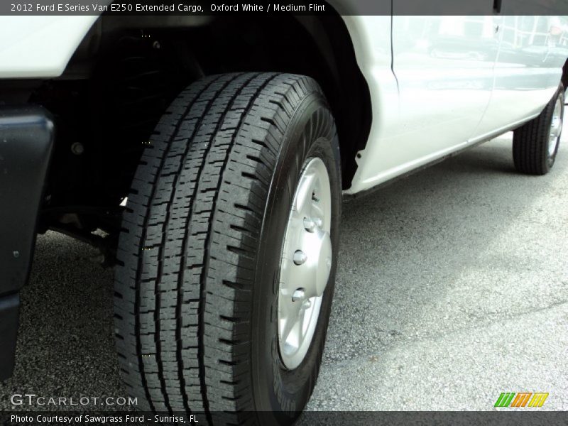 Oxford White / Medium Flint 2012 Ford E Series Van E250 Extended Cargo