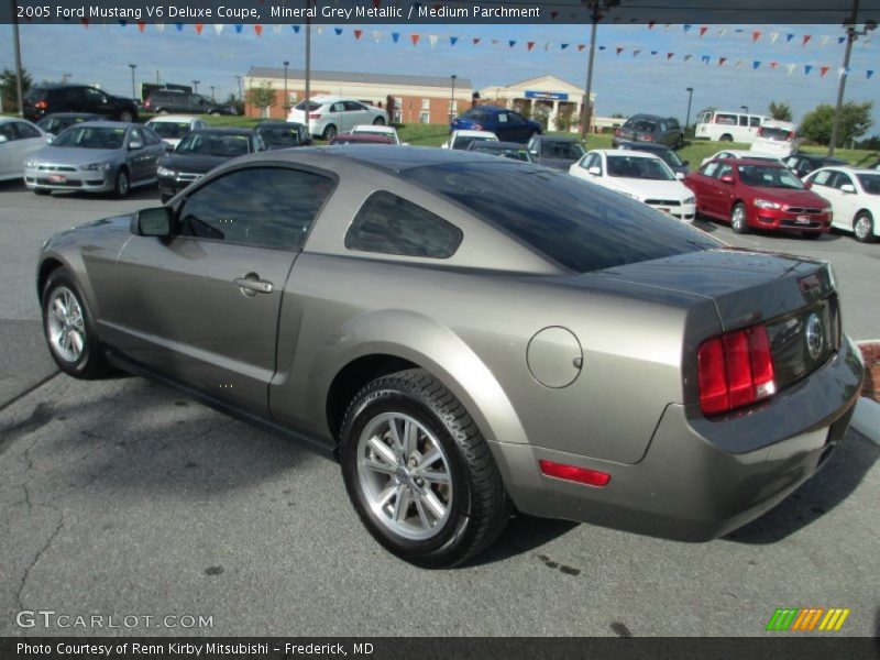 Mineral Grey Metallic / Medium Parchment 2005 Ford Mustang V6 Deluxe Coupe