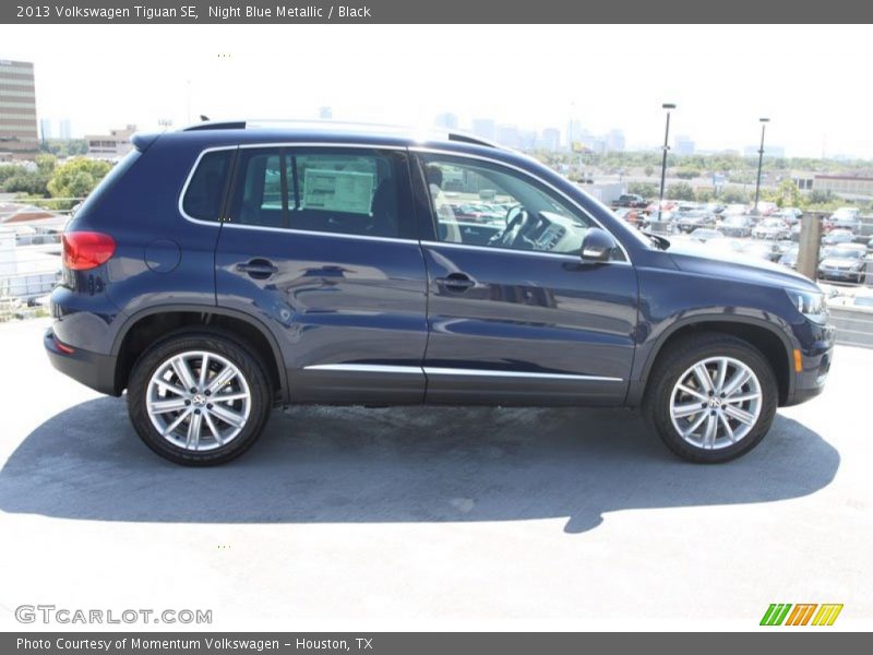 Night Blue Metallic / Black 2013 Volkswagen Tiguan SE