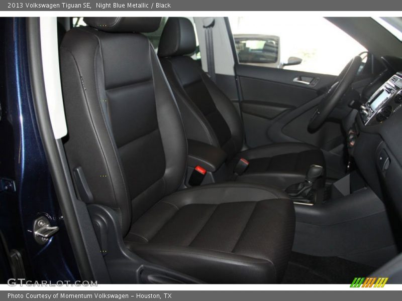 Night Blue Metallic / Black 2013 Volkswagen Tiguan SE