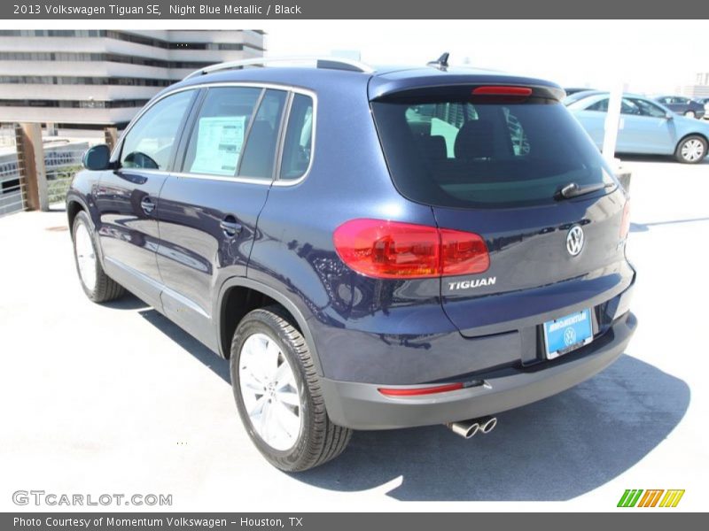 Night Blue Metallic / Black 2013 Volkswagen Tiguan SE