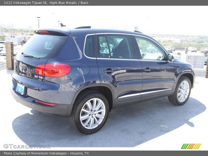 Night Blue Metallic / Black 2013 Volkswagen Tiguan SE