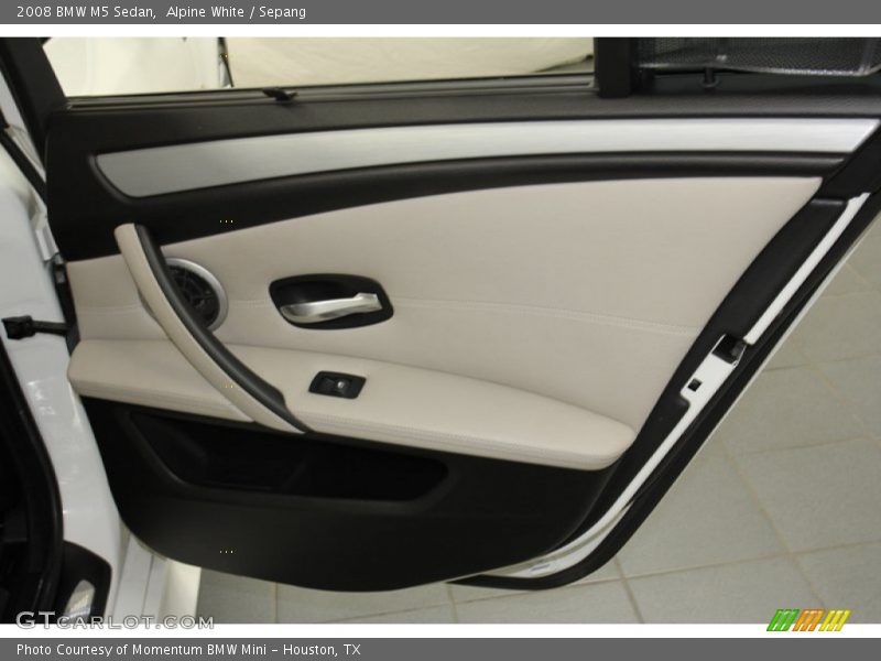Alpine White / Sepang 2008 BMW M5 Sedan