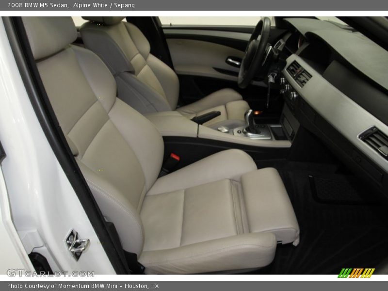 Alpine White / Sepang 2008 BMW M5 Sedan