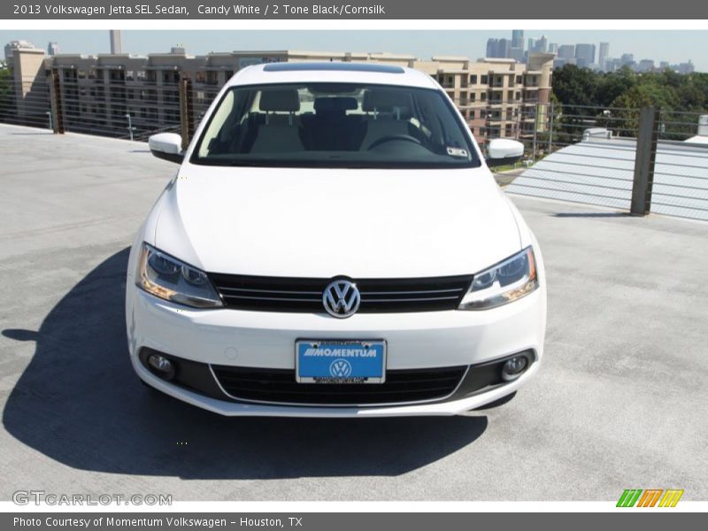 Candy White / 2 Tone Black/Cornsilk 2013 Volkswagen Jetta SEL Sedan