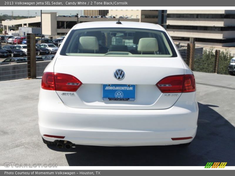 Candy White / 2 Tone Black/Cornsilk 2013 Volkswagen Jetta SEL Sedan