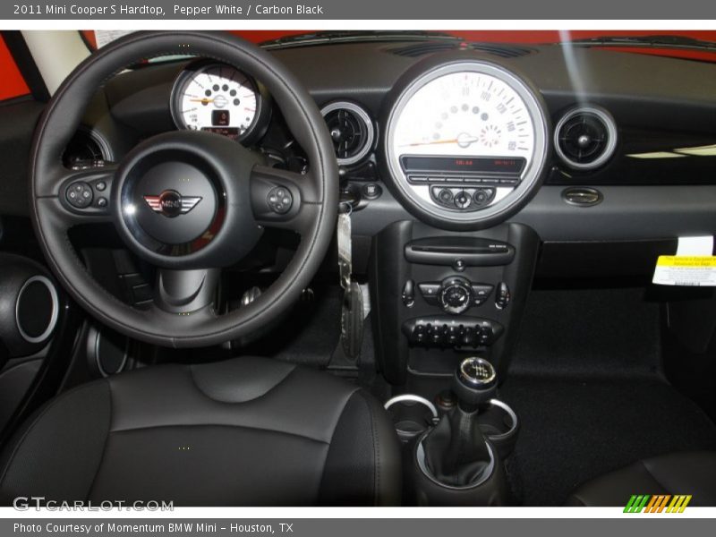 Pepper White / Carbon Black 2011 Mini Cooper S Hardtop