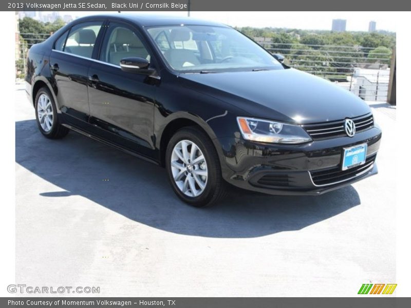 Black Uni / Cornsilk Beige 2013 Volkswagen Jetta SE Sedan