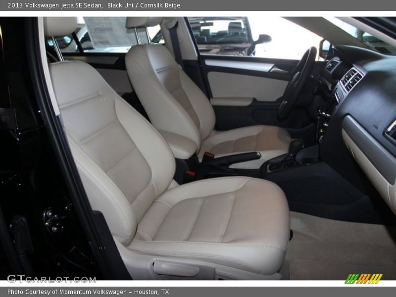 Black Uni / Cornsilk Beige 2013 Volkswagen Jetta SE Sedan