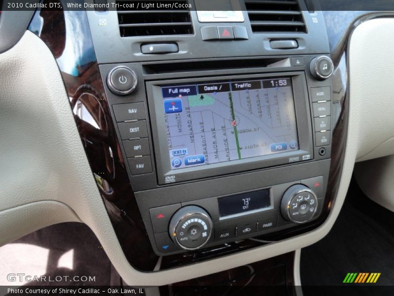 White Diamond Tri-coat / Light Linen/Cocoa 2010 Cadillac DTS