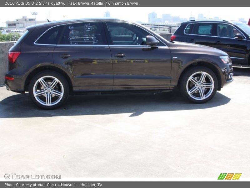 Teak Brown Metallic / Cinnamon Brown 2010 Audi Q5 3.2 S Line quattro