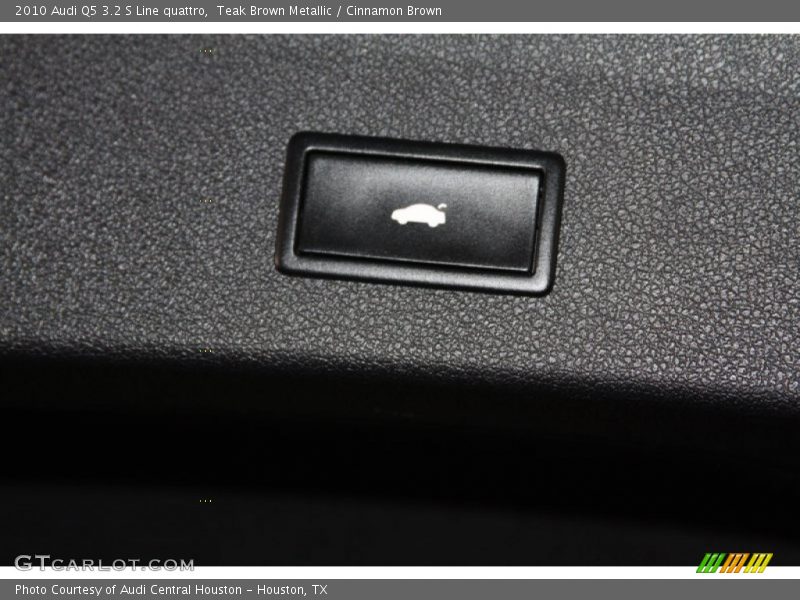 Teak Brown Metallic / Cinnamon Brown 2010 Audi Q5 3.2 S Line quattro