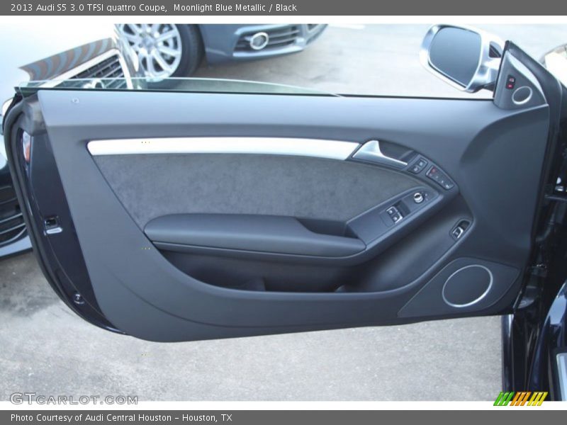 Door Panel of 2013 S5 3.0 TFSI quattro Coupe