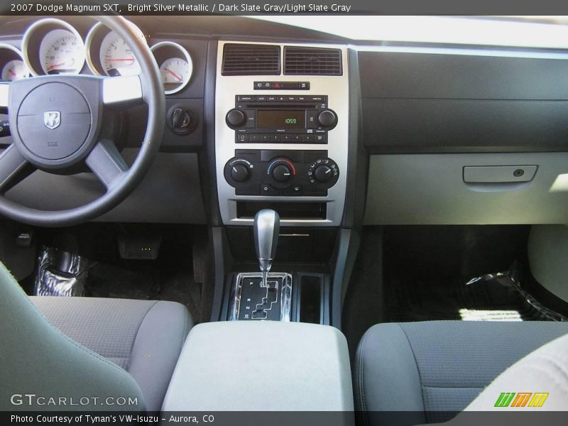 Bright Silver Metallic / Dark Slate Gray/Light Slate Gray 2007 Dodge Magnum SXT