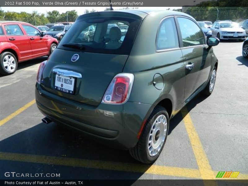 Verde Oliva (Green) / Tessuto Grigio/Avorio (Grey/Ivory) 2012 Fiat 500 Pop