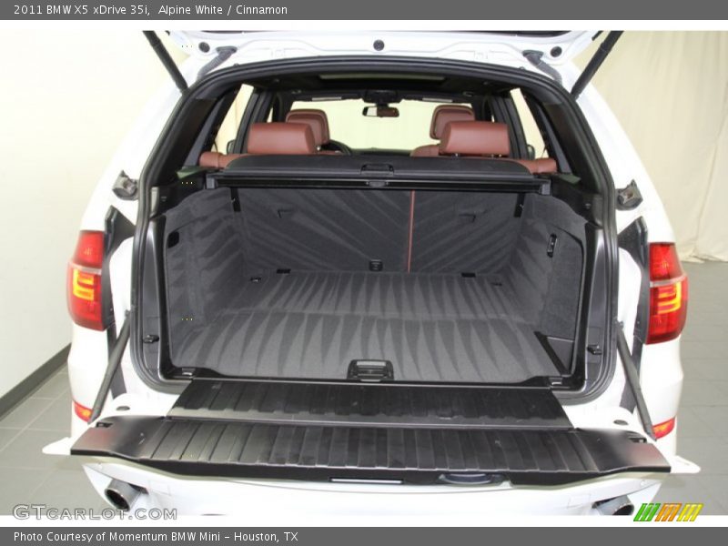 Alpine White / Cinnamon 2011 BMW X5 xDrive 35i