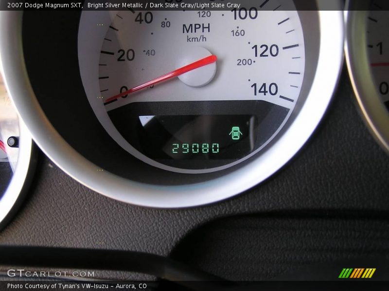 Bright Silver Metallic / Dark Slate Gray/Light Slate Gray 2007 Dodge Magnum SXT