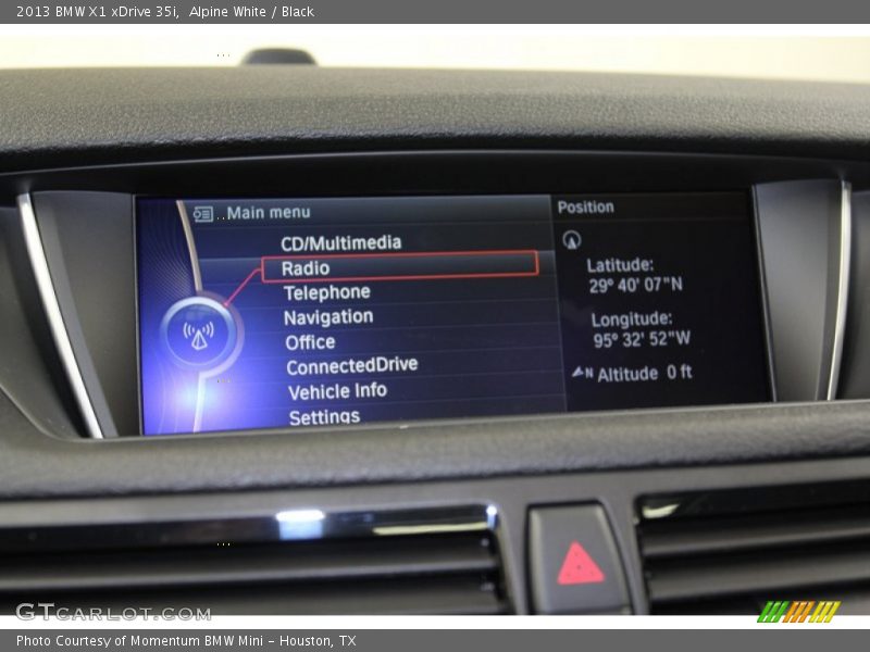 Alpine White / Black 2013 BMW X1 xDrive 35i