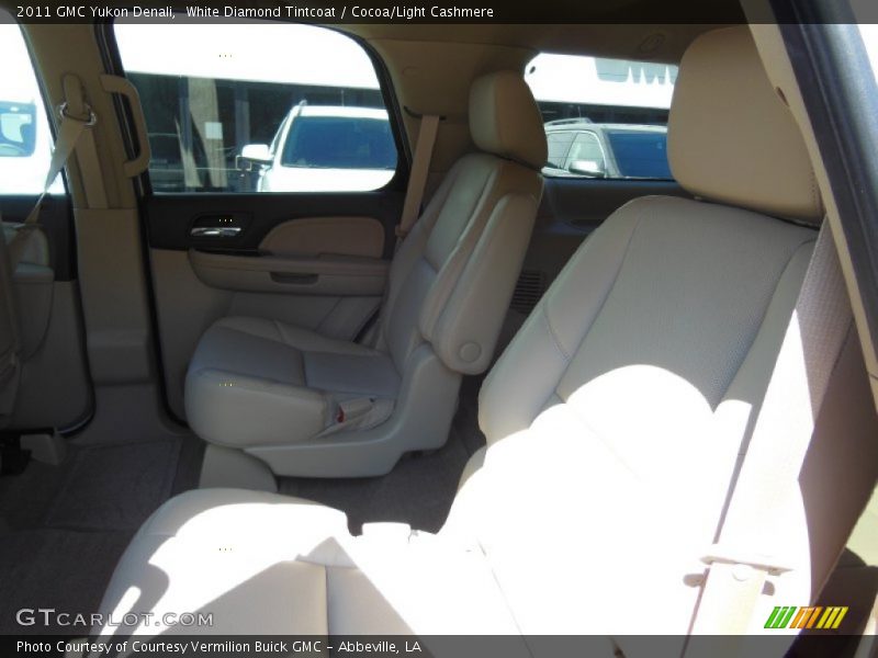 White Diamond Tintcoat / Cocoa/Light Cashmere 2011 GMC Yukon Denali