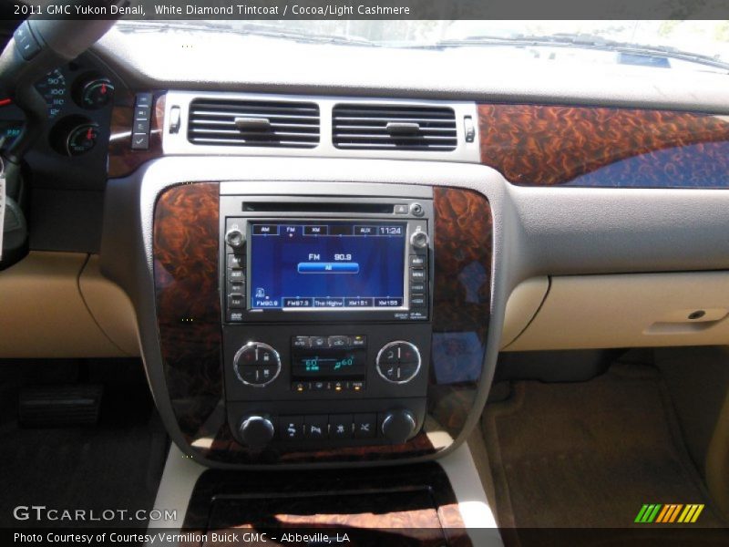 White Diamond Tintcoat / Cocoa/Light Cashmere 2011 GMC Yukon Denali