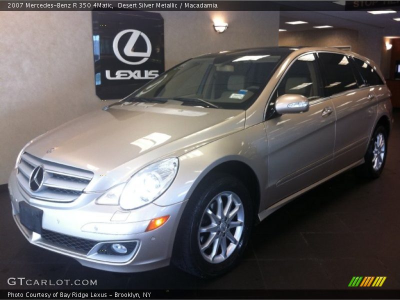 Desert Silver Metallic / Macadamia 2007 Mercedes-Benz R 350 4Matic