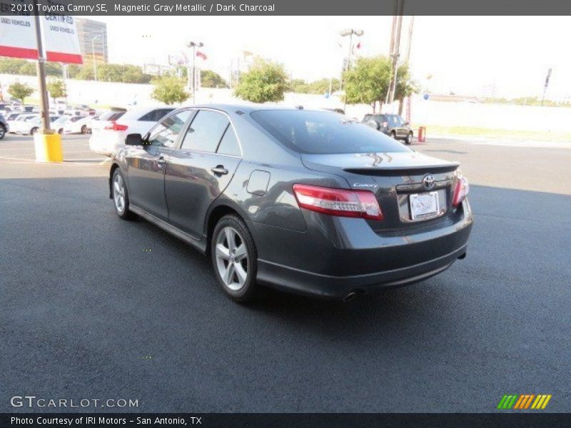 Magnetic Gray Metallic / Dark Charcoal 2010 Toyota Camry SE