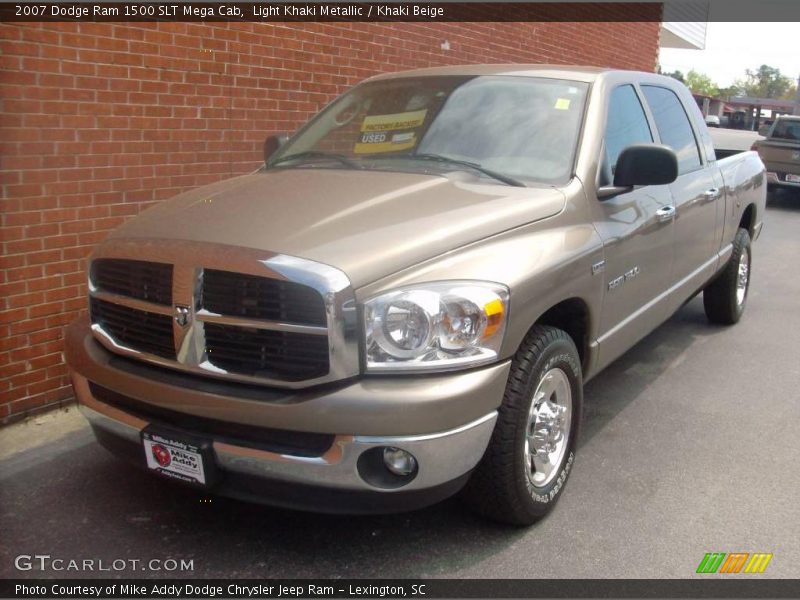 Light Khaki Metallic / Khaki Beige 2007 Dodge Ram 1500 SLT Mega Cab