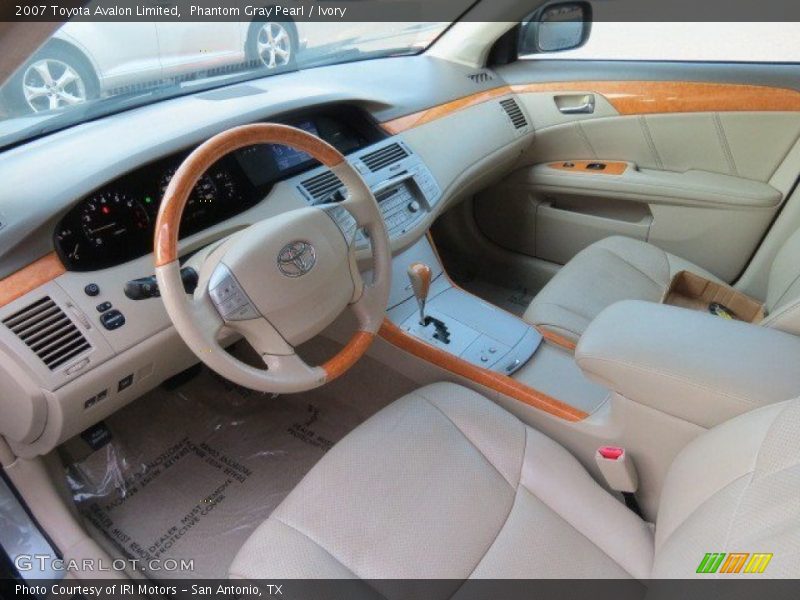 Phantom Gray Pearl / Ivory 2007 Toyota Avalon Limited