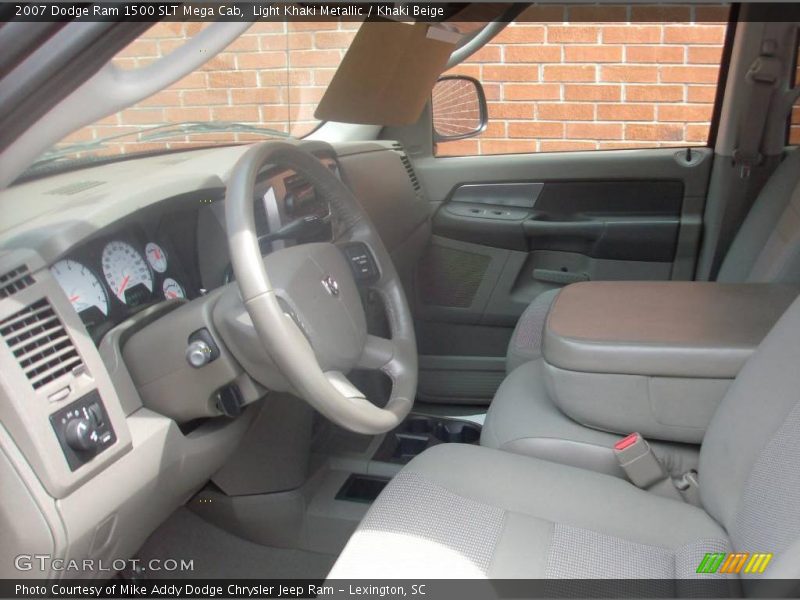 Light Khaki Metallic / Khaki Beige 2007 Dodge Ram 1500 SLT Mega Cab