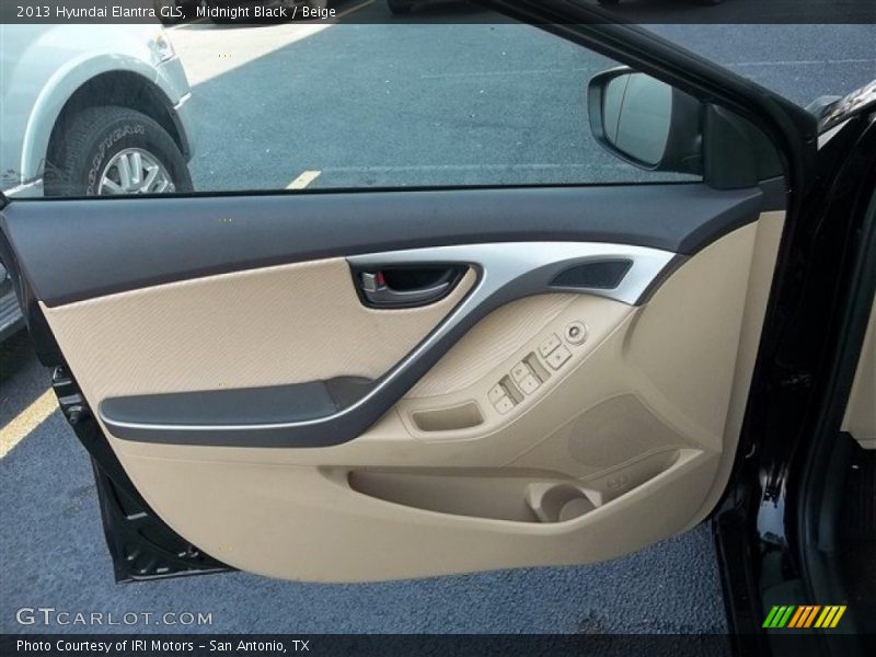 Midnight Black / Beige 2013 Hyundai Elantra GLS
