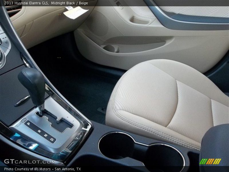 Midnight Black / Beige 2013 Hyundai Elantra GLS