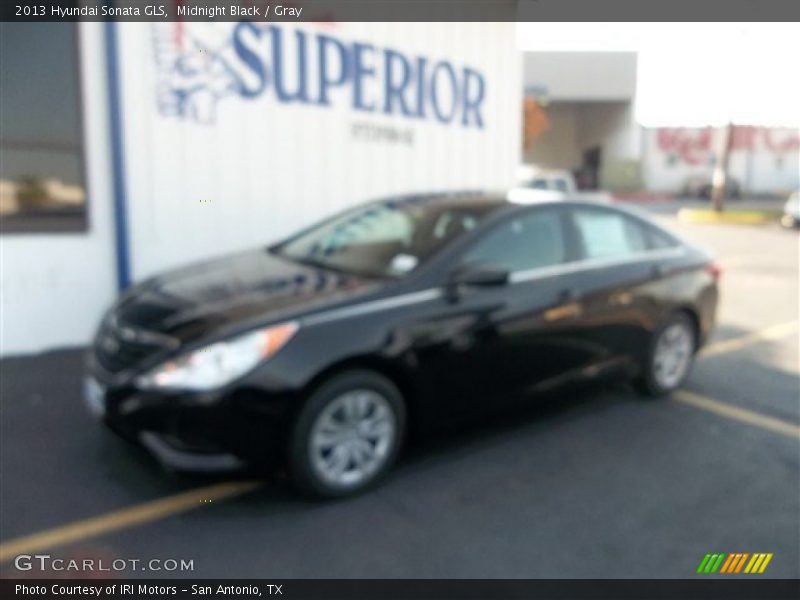Midnight Black / Gray 2013 Hyundai Sonata GLS