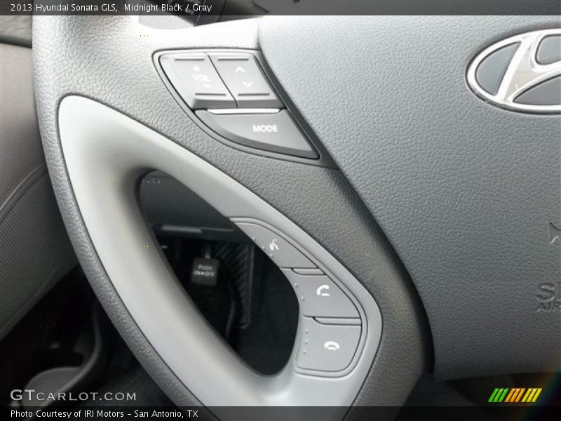 Midnight Black / Gray 2013 Hyundai Sonata GLS