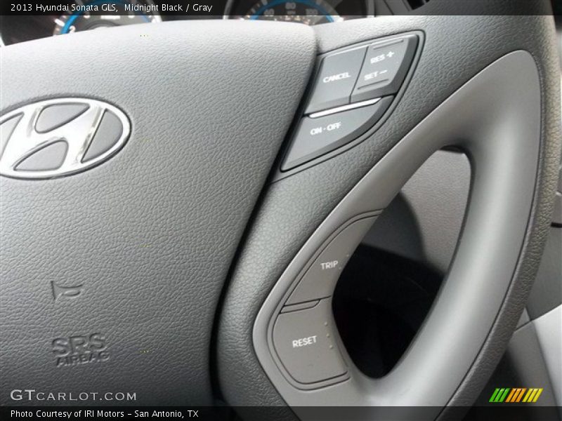 Midnight Black / Gray 2013 Hyundai Sonata GLS