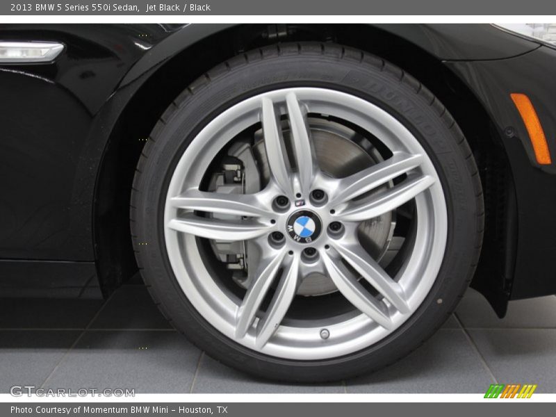  2013 5 Series 550i Sedan Wheel