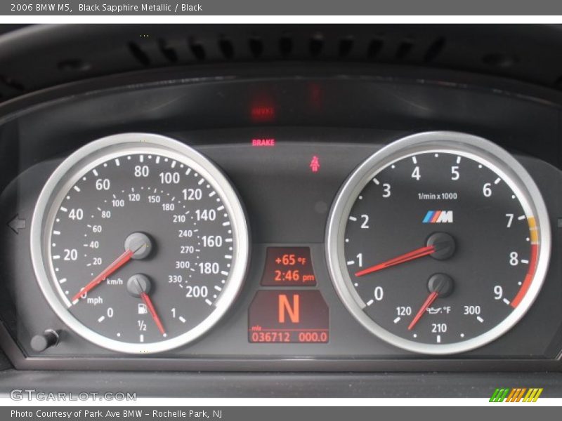  2006 M5   Gauges