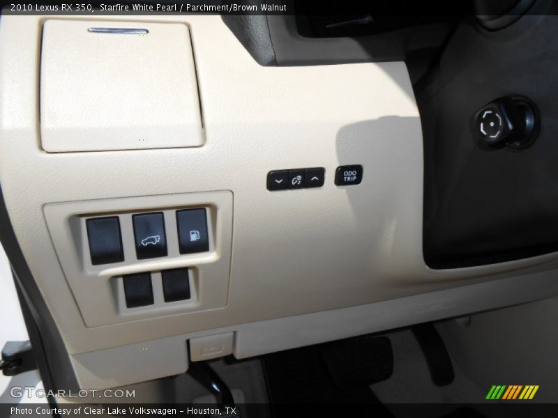 Starfire White Pearl / Parchment/Brown Walnut 2010 Lexus RX 350