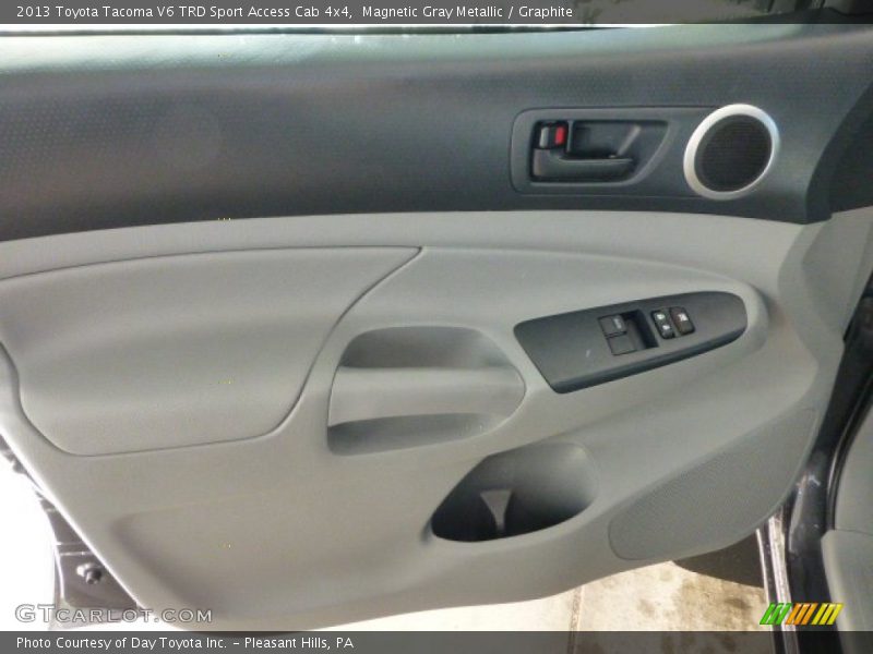 Magnetic Gray Metallic / Graphite 2013 Toyota Tacoma V6 TRD Sport Access Cab 4x4