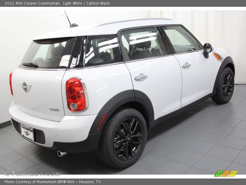 Light White / Carbon Black 2012 Mini Cooper Countryman