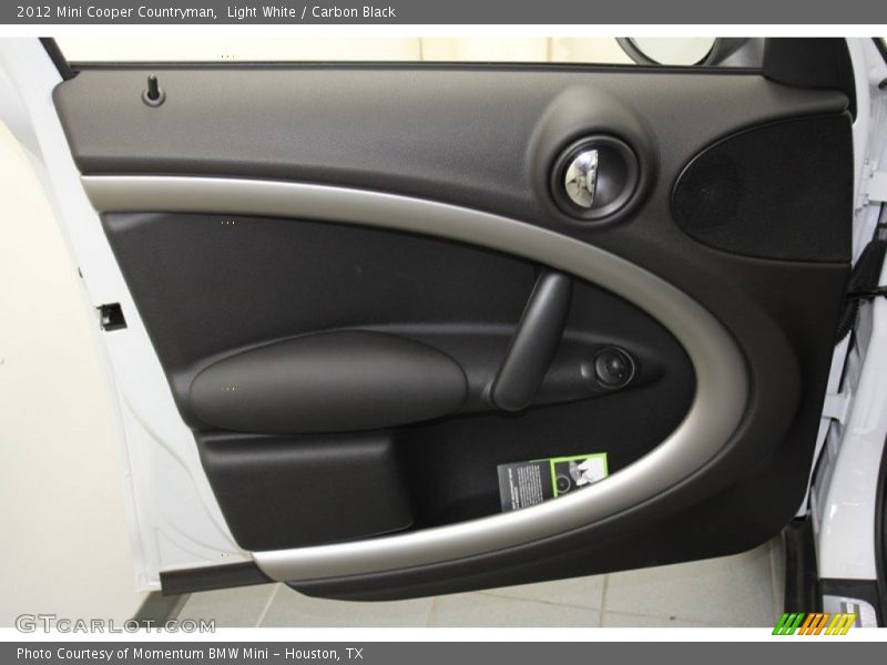 Light White / Carbon Black 2012 Mini Cooper Countryman