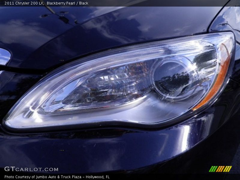 Blackberry Pearl / Black 2011 Chrysler 200 LX