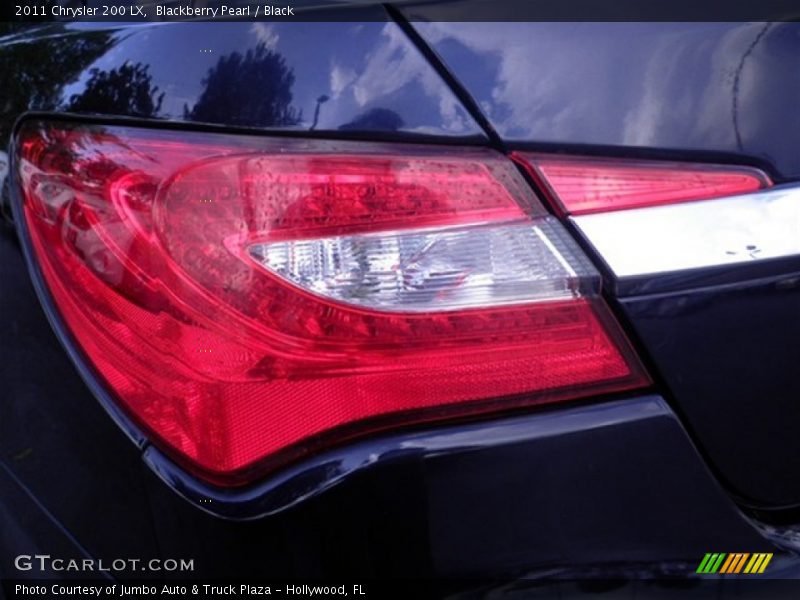 Blackberry Pearl / Black 2011 Chrysler 200 LX