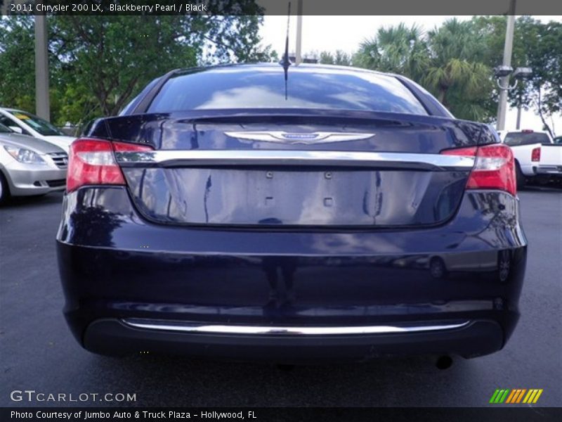 Blackberry Pearl / Black 2011 Chrysler 200 LX